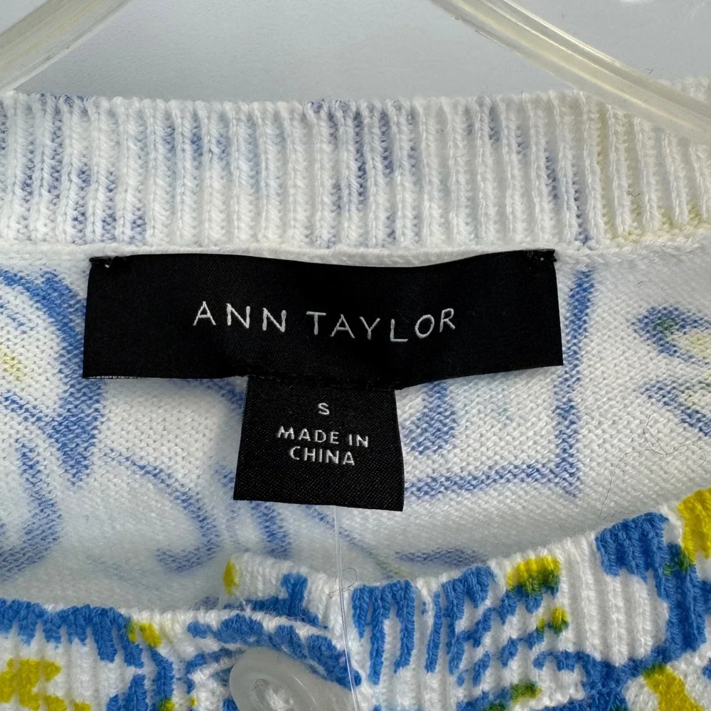 Ann Taylor Floral Cotton Button Front Cardigan‎ Blue White Yellow Size S NWT - Picture 8 of 12